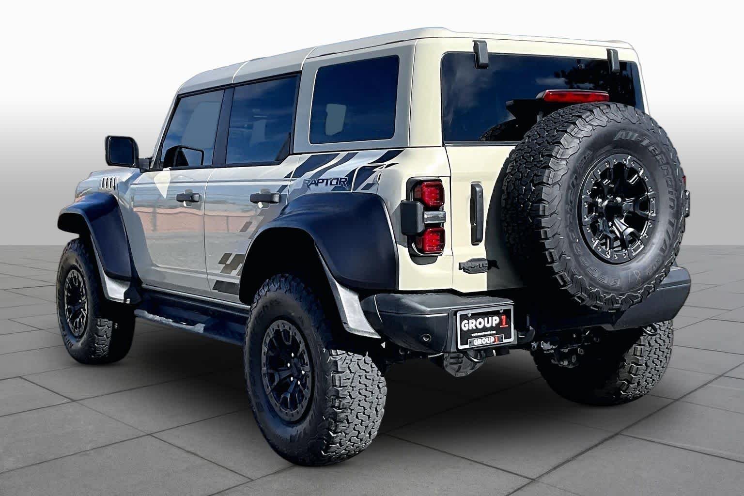 Used 2025 Desert Sand Ford Raptor image 11