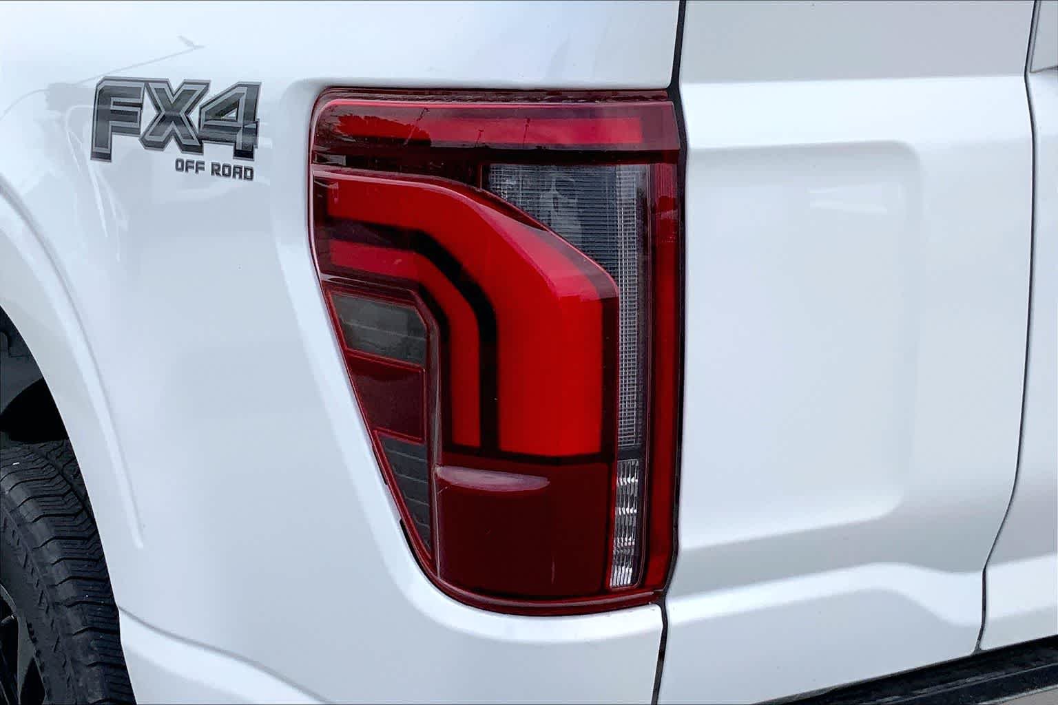 New 2026 Star White Metallic Tri-Coat Ford Lariat® image 11