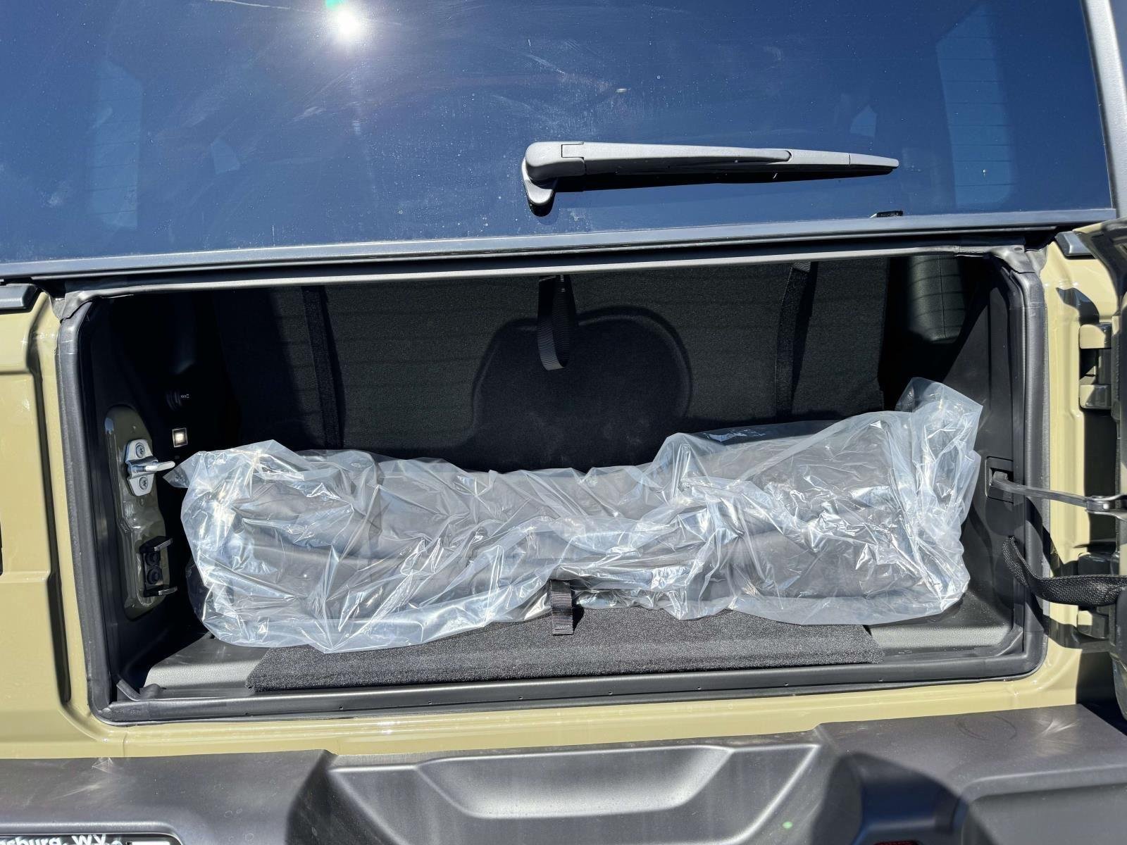 2025 Jeep Wrangler 2-Door Sport S - Photo 19