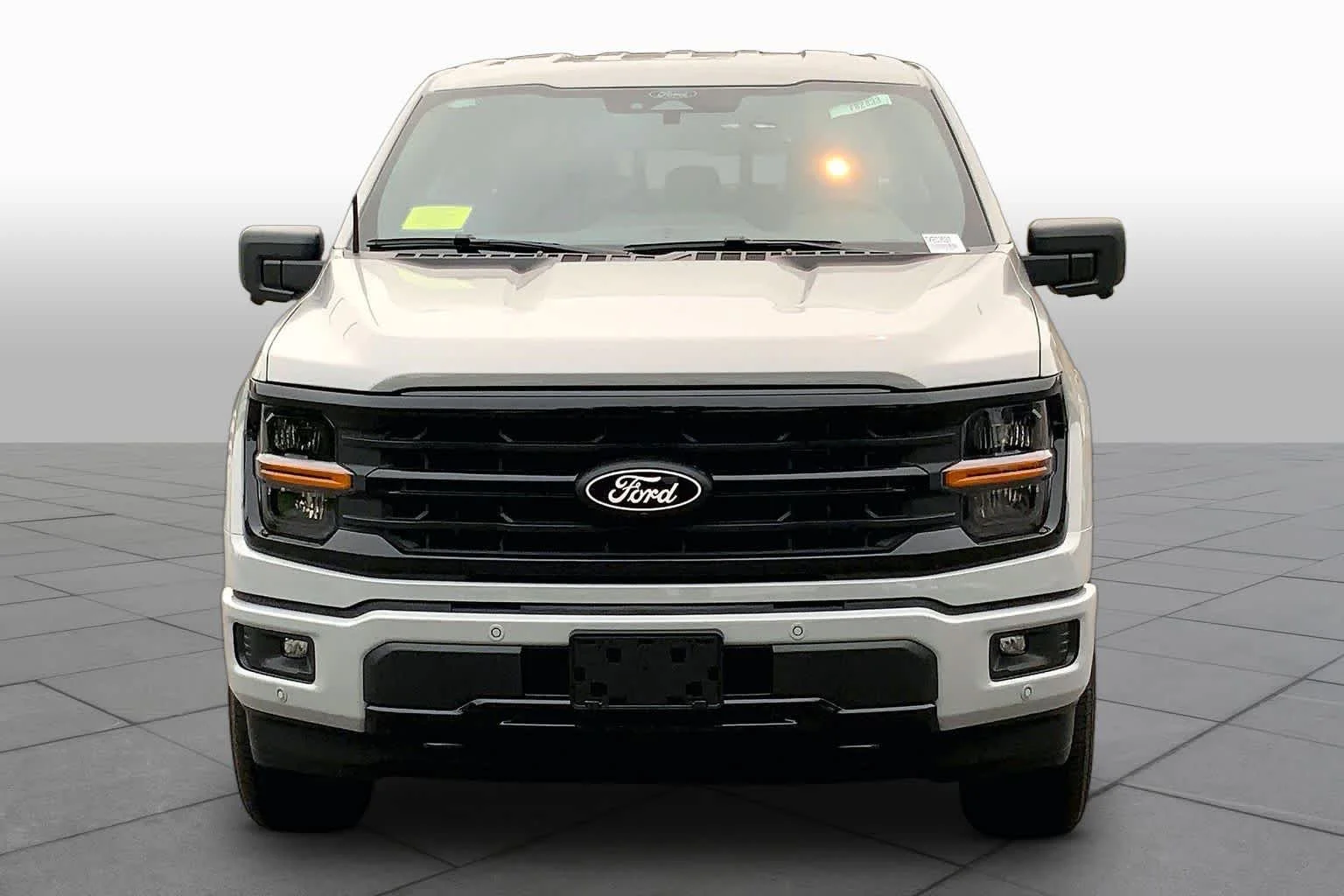 New 2026 Avalanche Ford XLT image 2