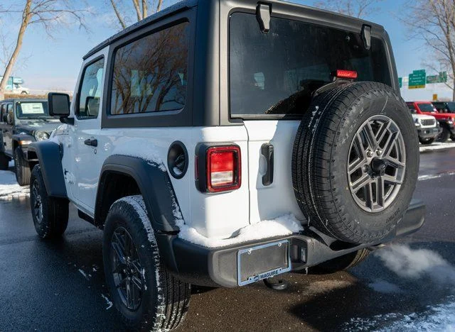 New 2026 Bright White Clear-Coat Exterior Paint Jeep Sport S image 7