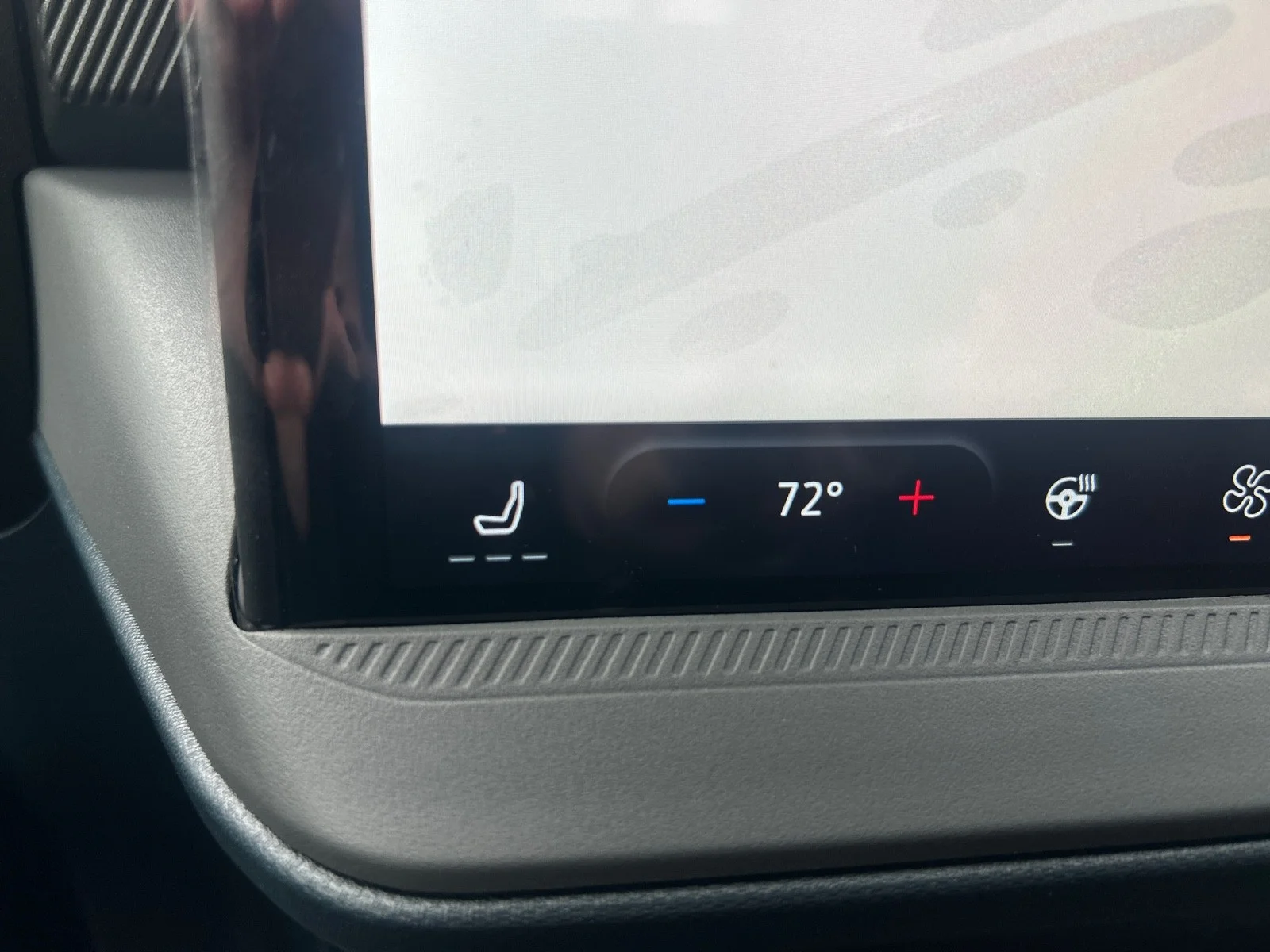 New 2026 Carbonized Gray Metallic Ford Tremor image 19