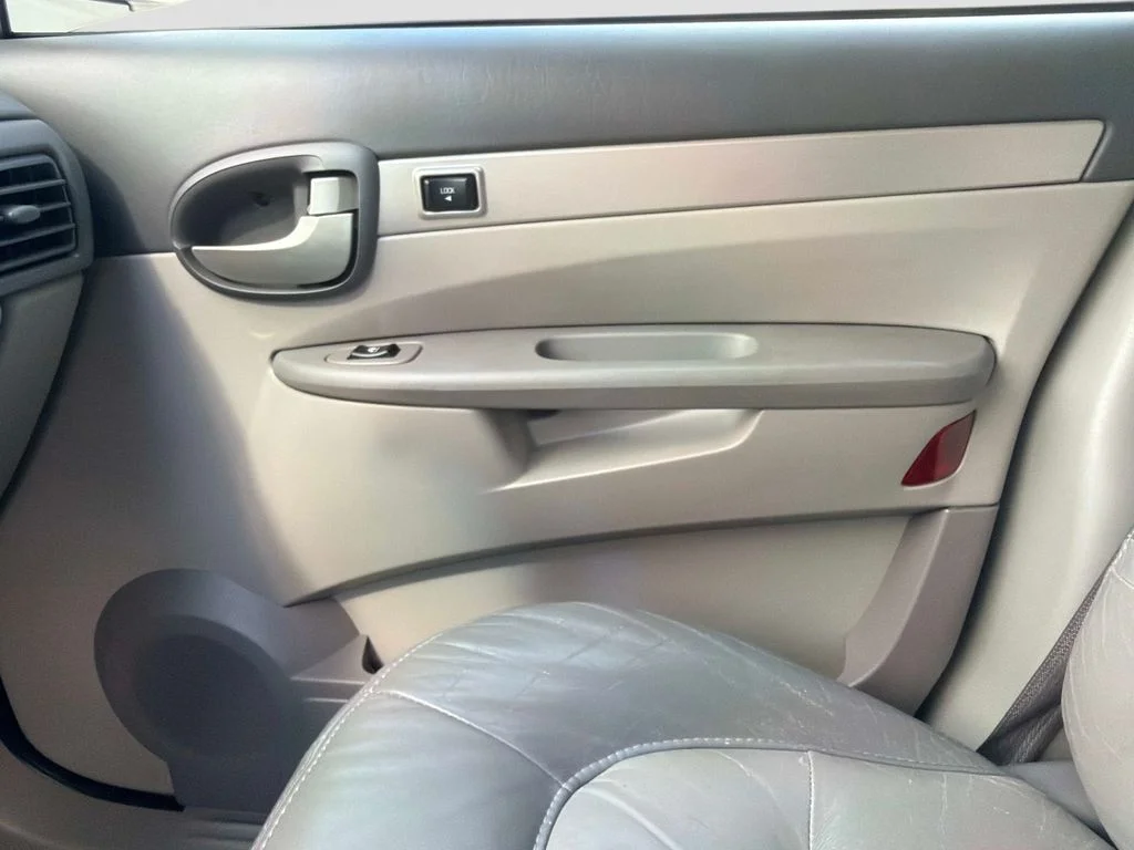 Used 2003 Gray Buick CXL image 23
