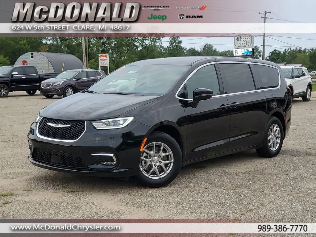 2026 Chrysler Pacifica