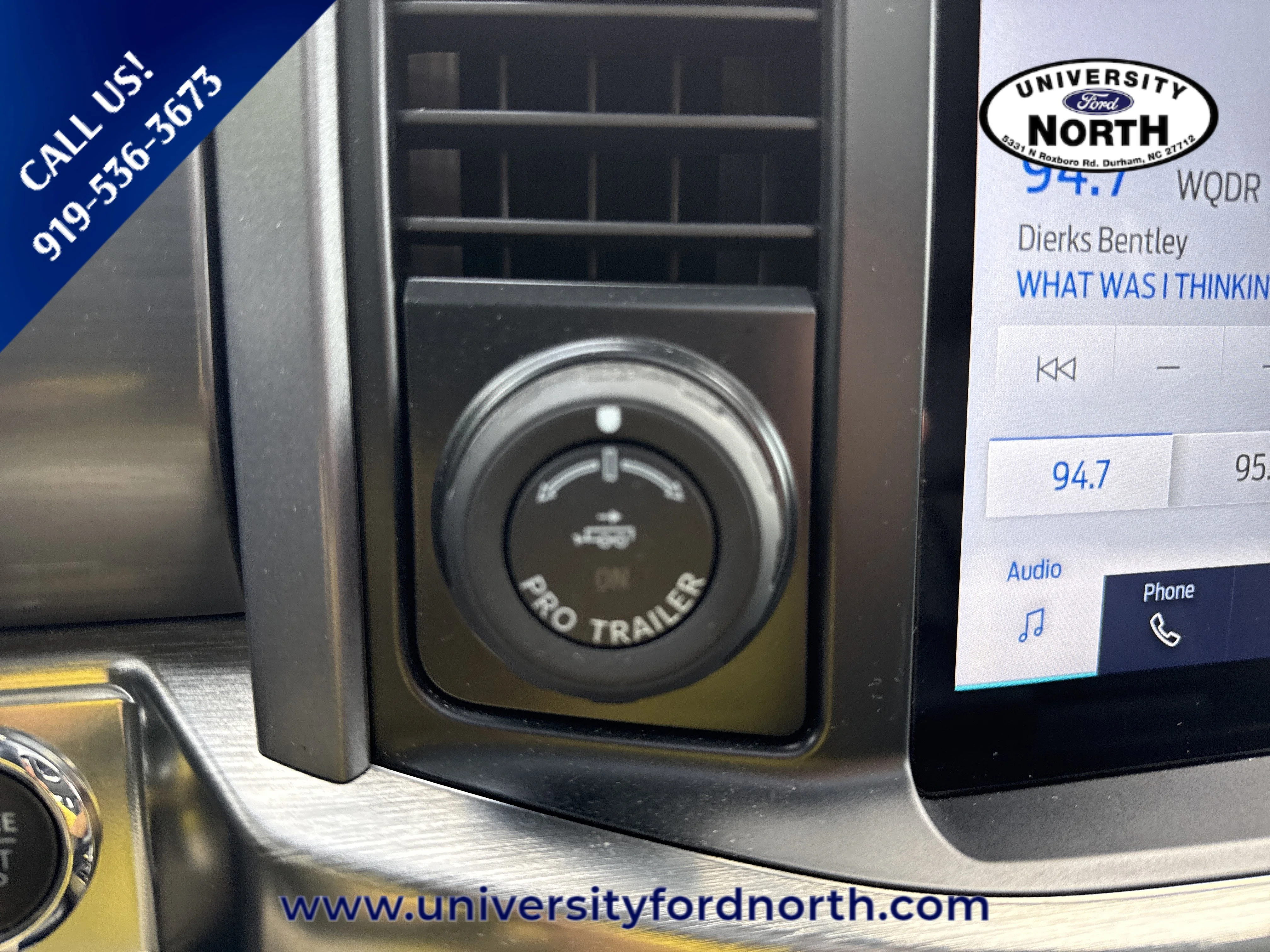 Used 2023 Antimatter Blue Metallic Ford LARIAT image 28
