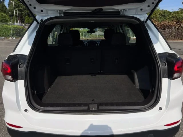 Used 2022 Summit White Chevrolet LS image 12