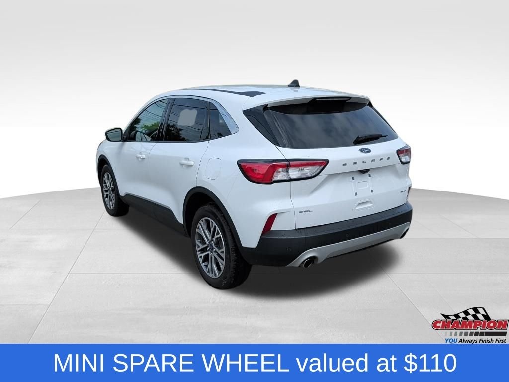 Used 2022 White Ford SEL image 3
