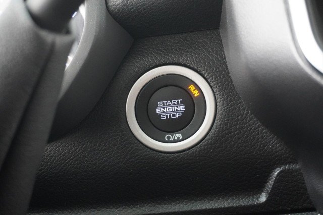 Used 2025  Ram Lone Star image 20