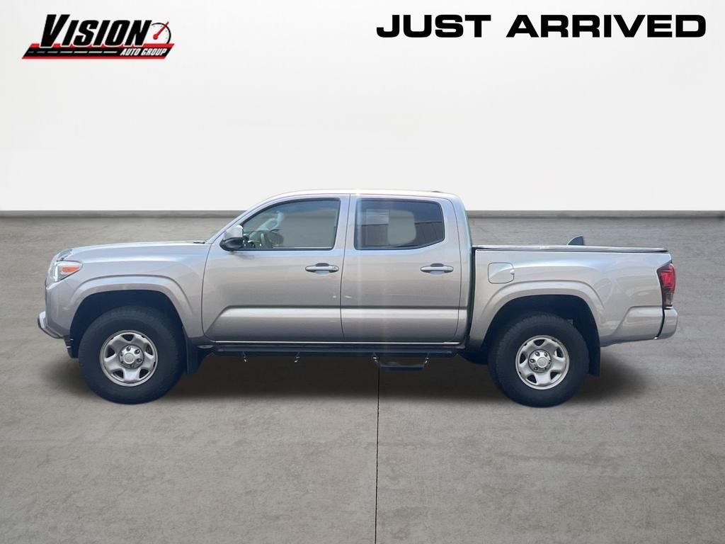 Used 2021 Silver Toyota SR image 5