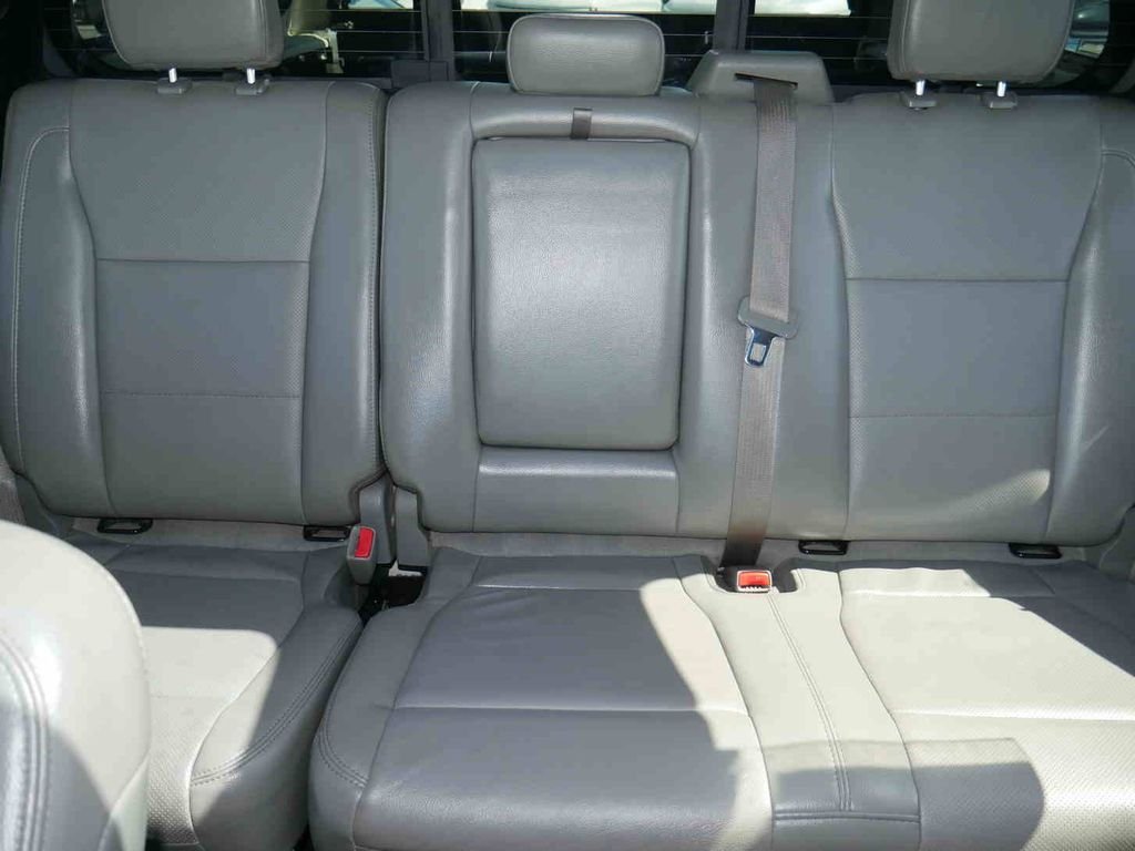 Used 2016 White Ford Lariat image 43