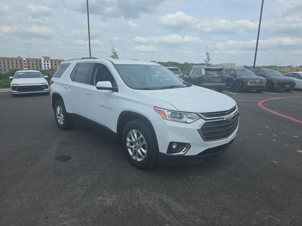 Used 2018 White Chevrolet LT image 3