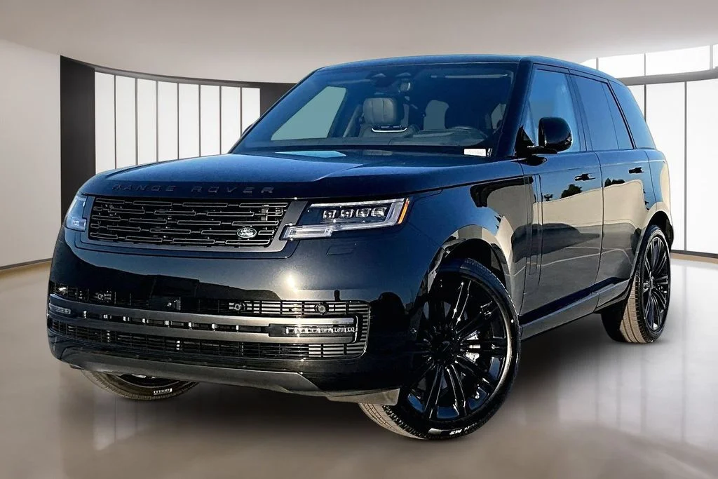 2026 Land Rover Range Rover 4.4 SE SWB's photo