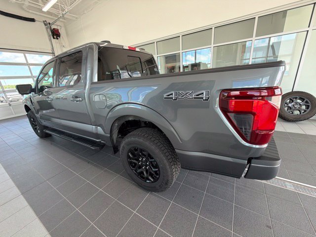 New 2026 Carbonized Gray Metallic Ford XLT image 9