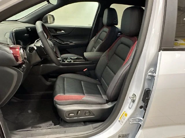 2027 Chevrolet Equinox RS - Photo 7