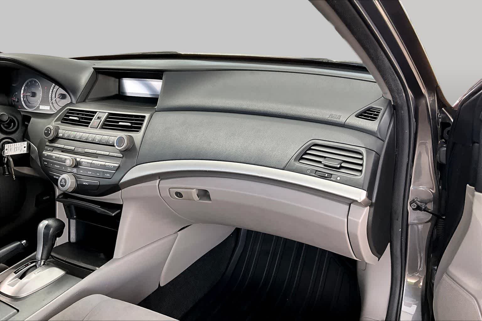 Used 2012 Polished Metal Metallic Honda LX Premium image 17