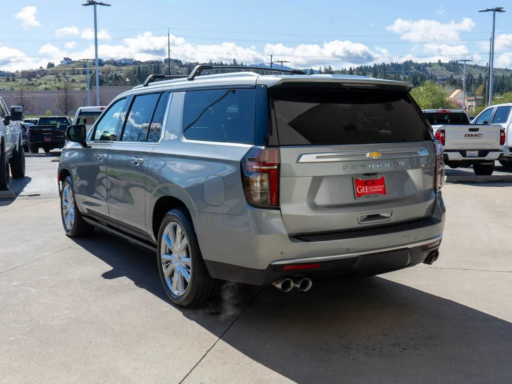 Used 2024 Sterling Gray Metallic Chevrolet High Country image 5