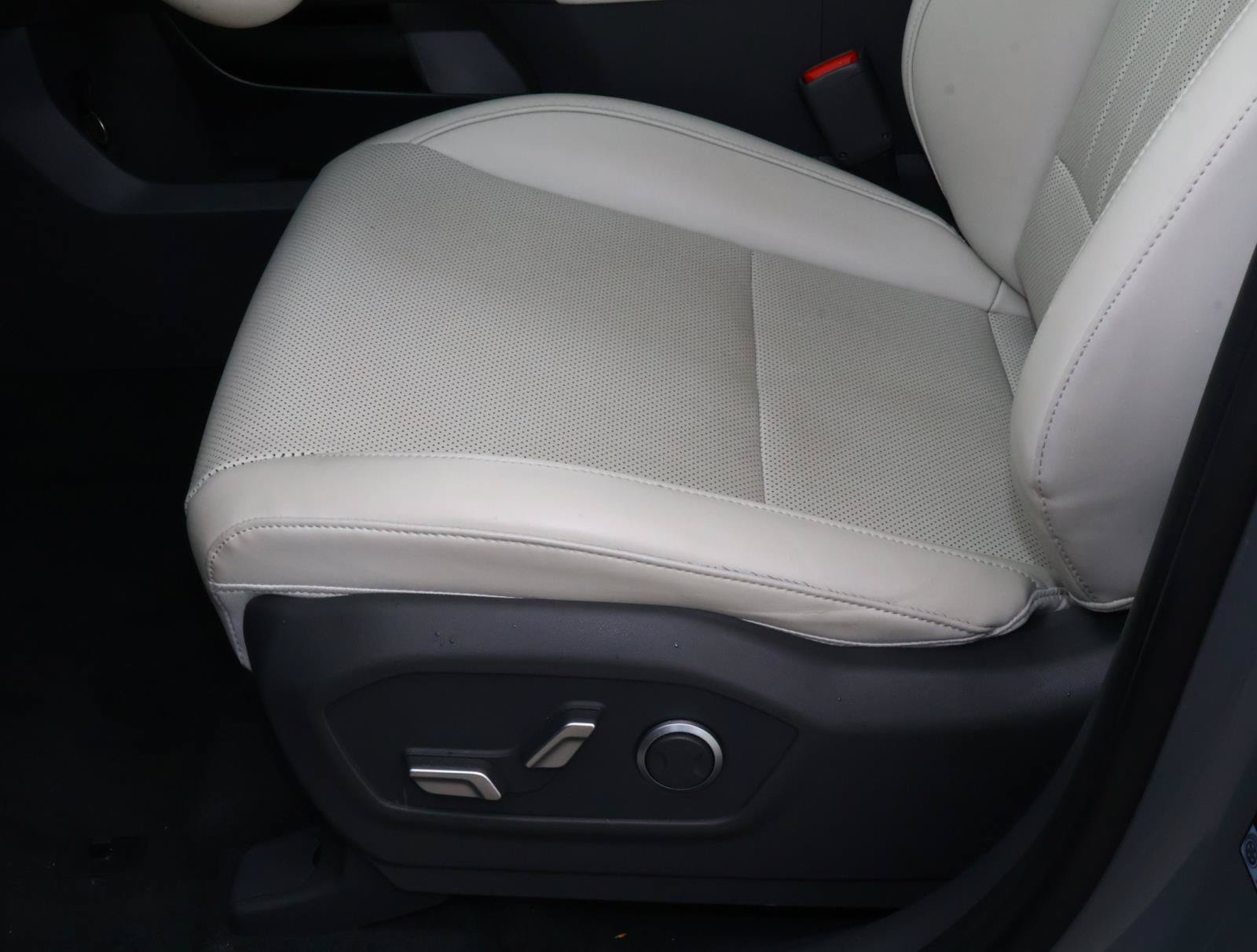 2024 Hyundai Santa Fe SEL - Photo 13
