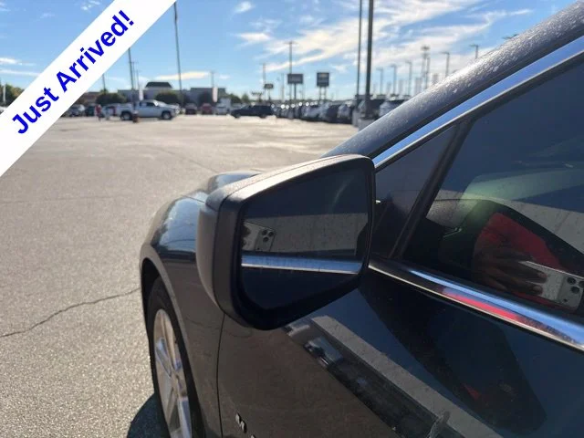 Used 2022 Gray Chevrolet LS image 12