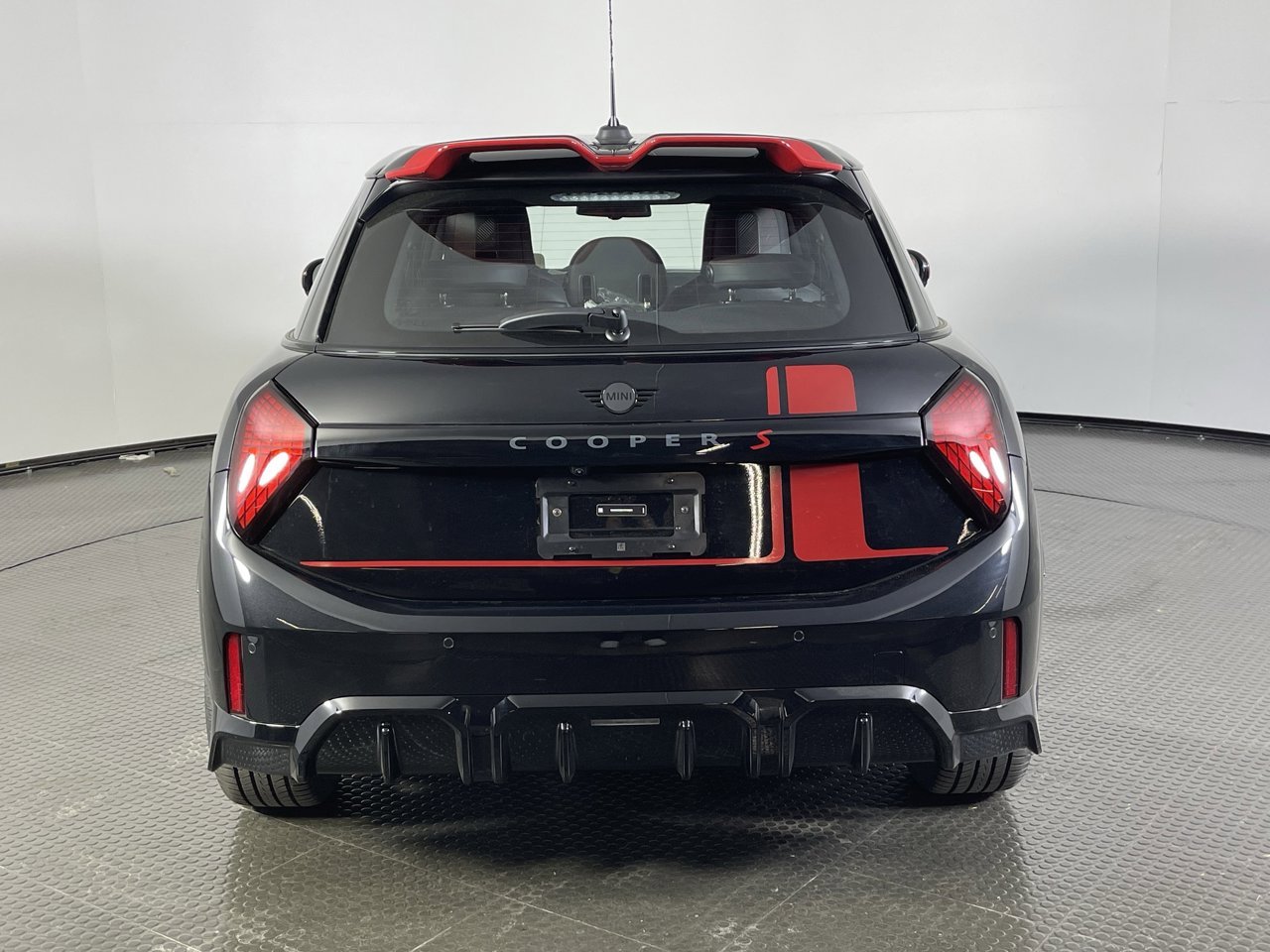 New 2026 Midnight Black II Metallic MINI ICONIC image 7