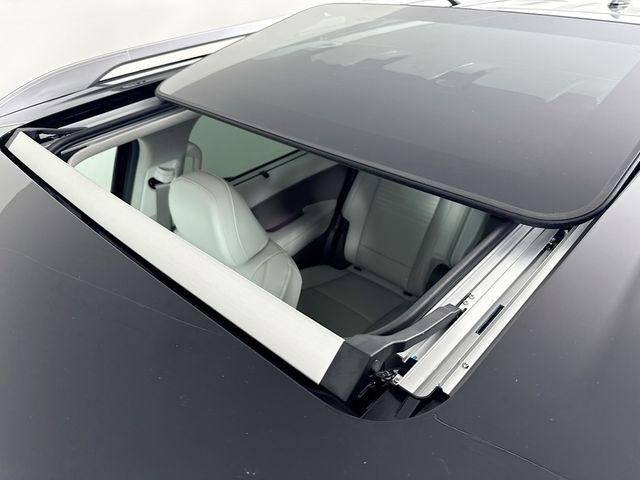 New 2026 Black Hyundai Limited FWD image 40