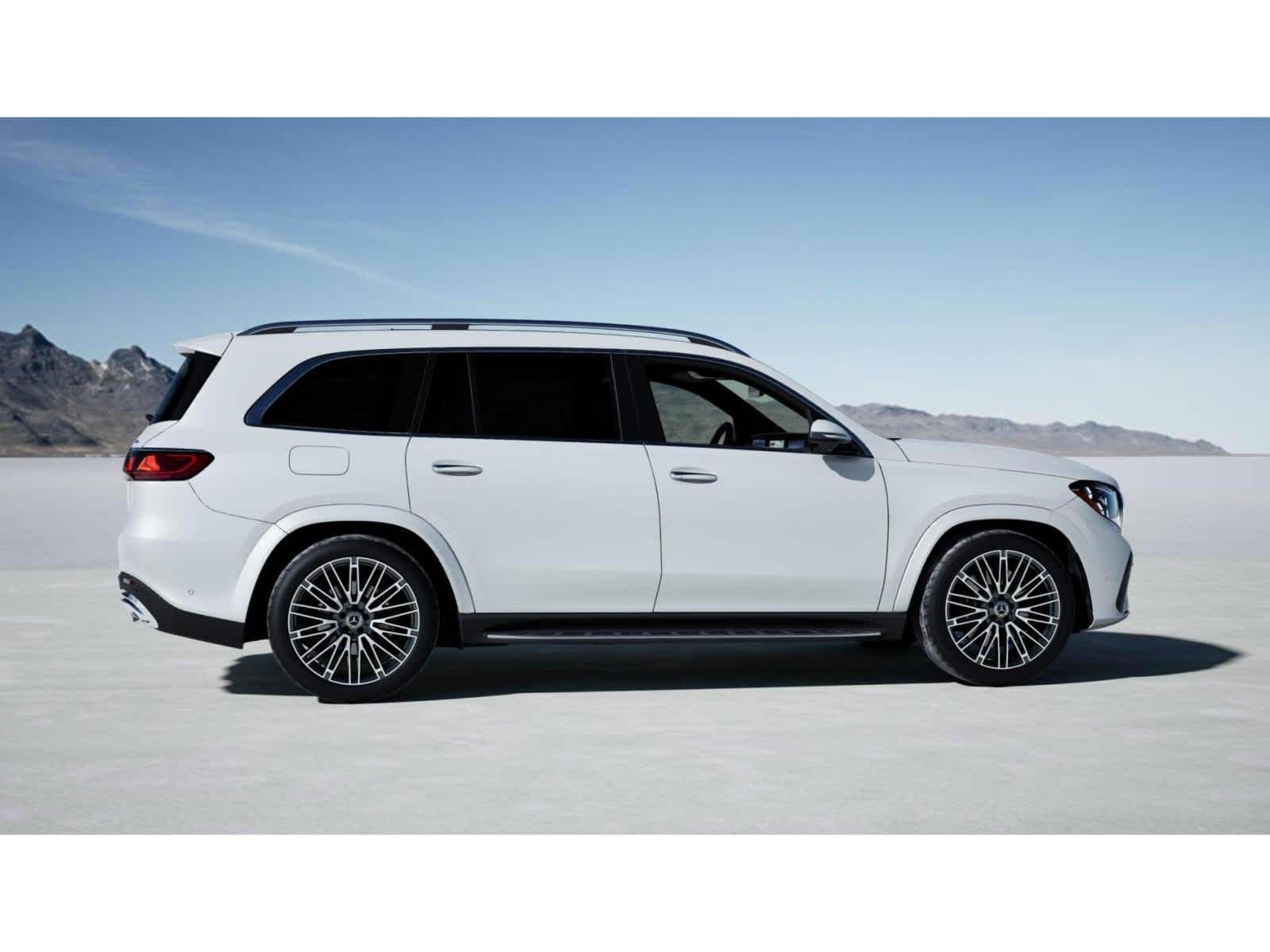 New 2027 MANUFAKTUR Moonlight White Metallic Mercedes-Benz GLS 450 image 16