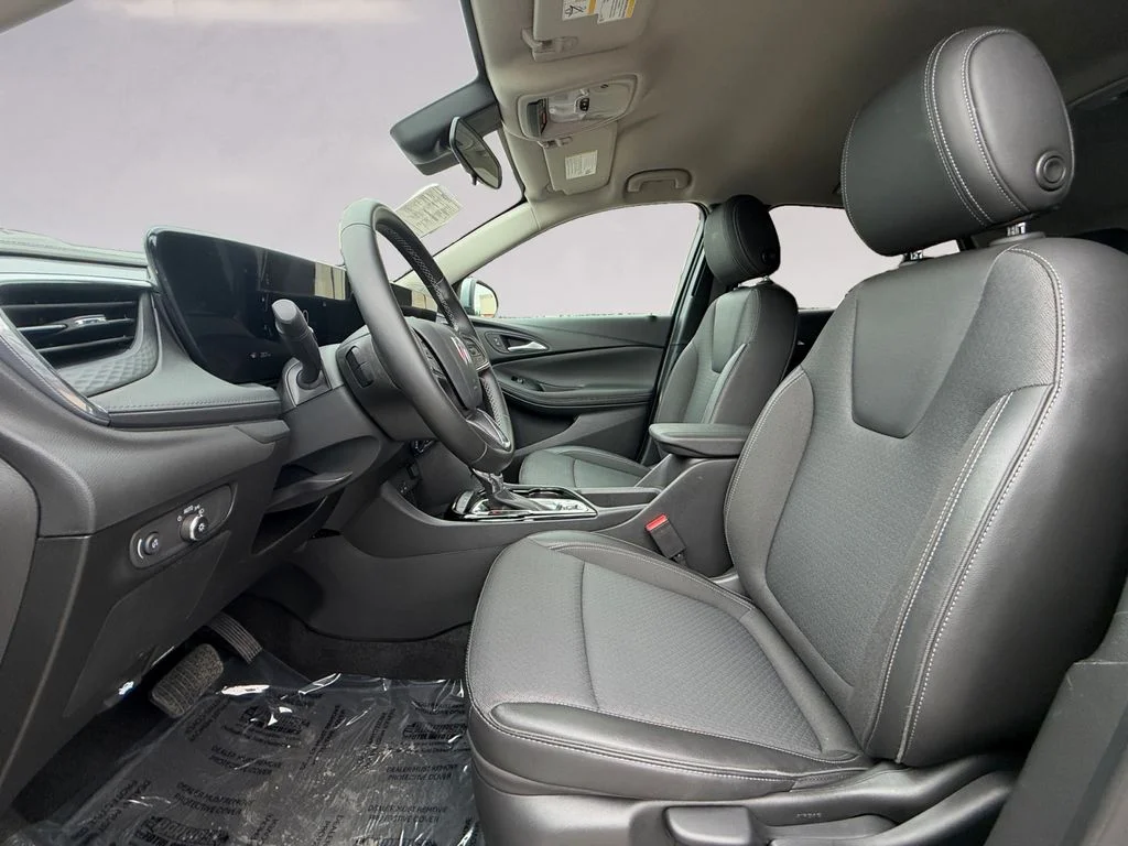 Used 2025 Gray Buick Preferred image 10