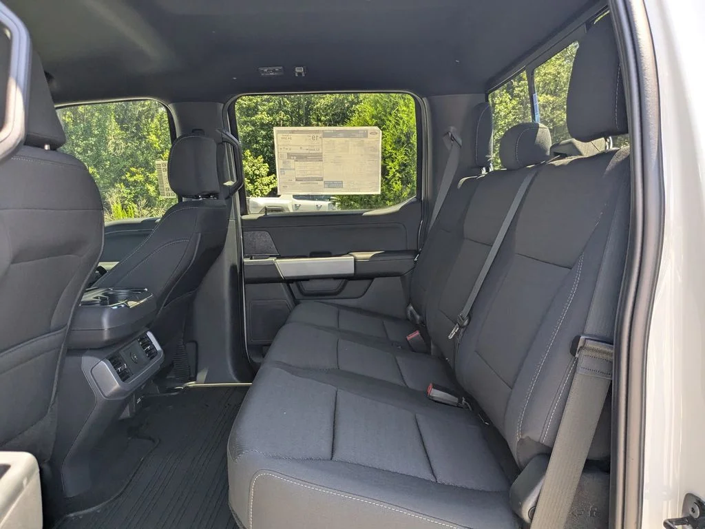 New 2026 Avalanche Ford XLT image 15