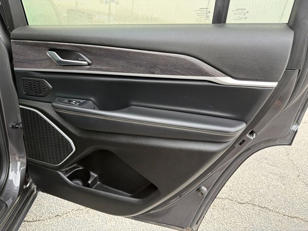 2022 Jeep Grand Cherokee L Limited - Photo 16