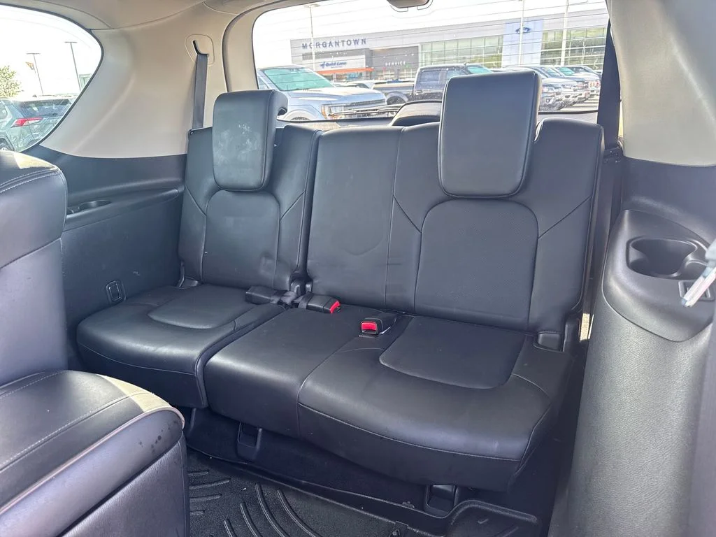 Used 2022 Coulis Red Nissan Platinum image 39