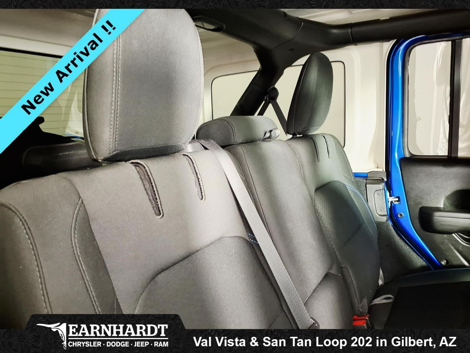 Used 2021 Hydro Blue Pearlcoat Jeep Unlimited Rubicon image 12