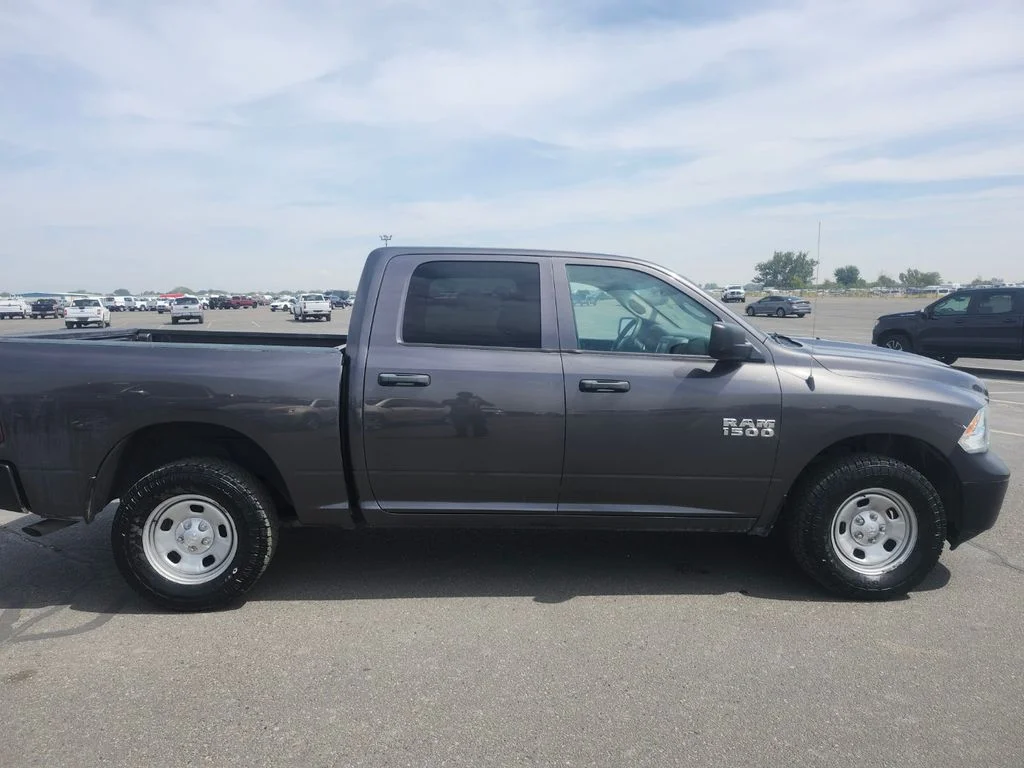 Used 2018 Gray Ram Tradesman image 11