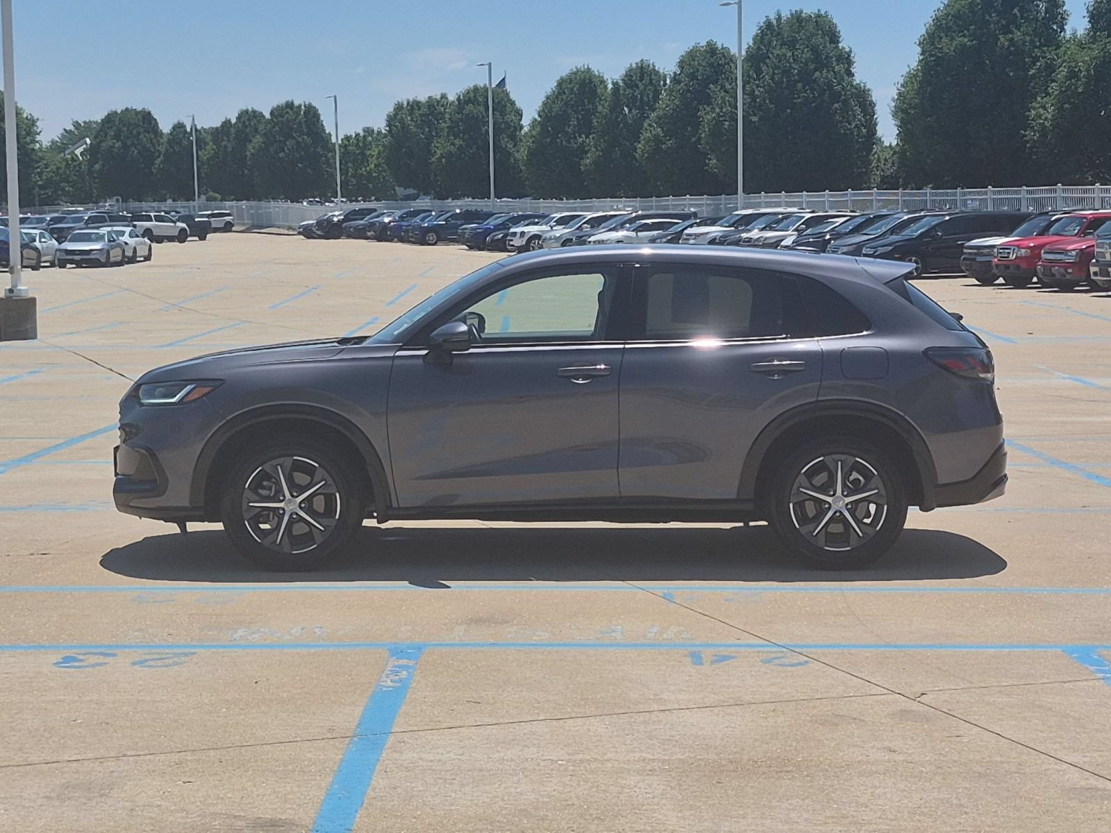 2025 Honda HR-V EX-L - Photo 10