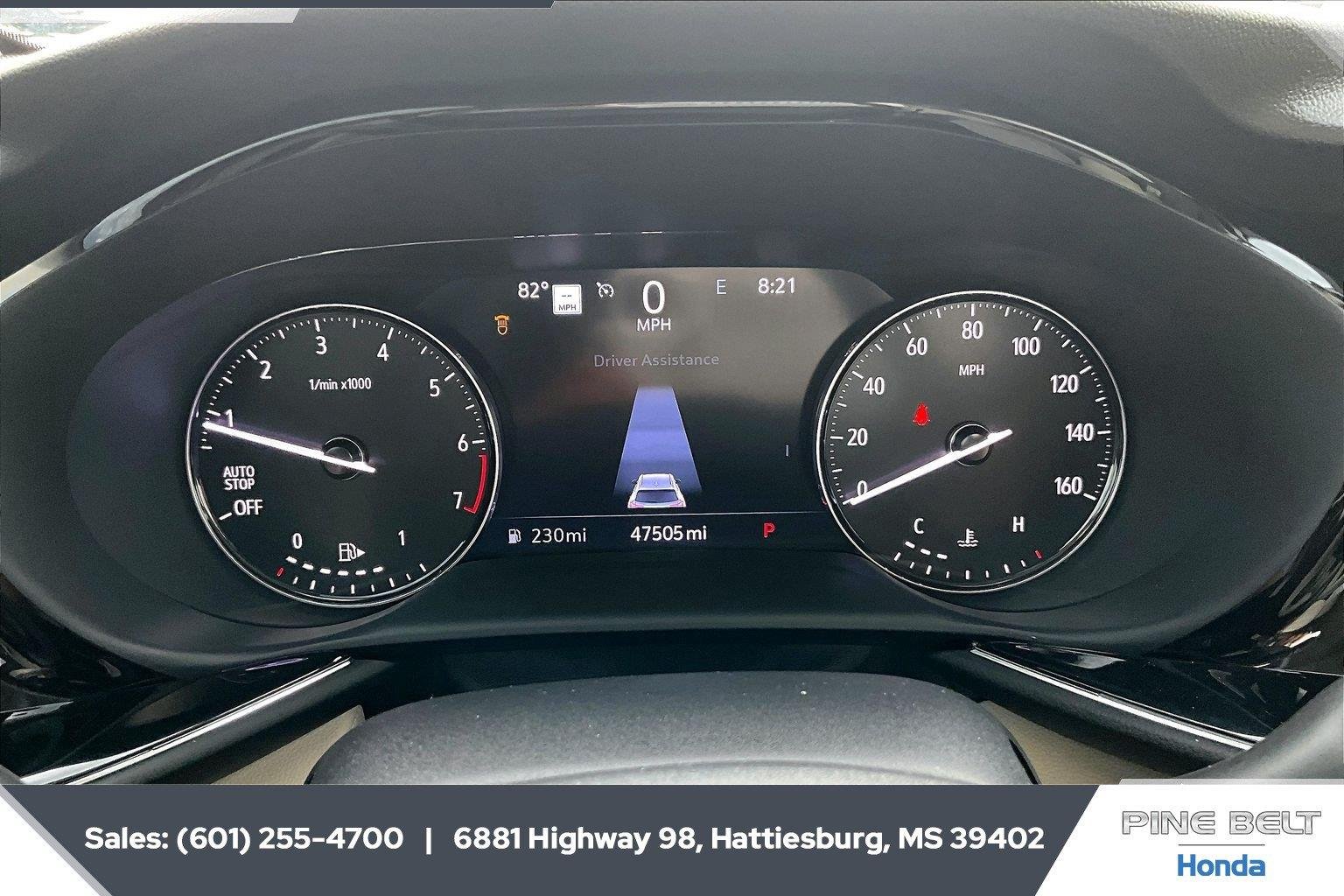 Used 2023 White Frost Tricoat Buick Avenir image 14