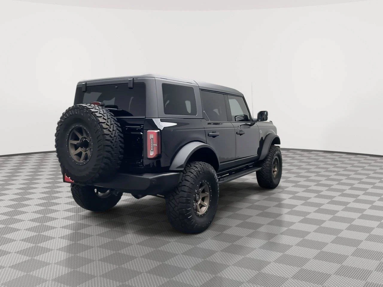 Used 2023 Black Ford Wildtrak image 36