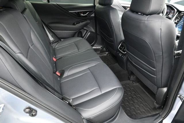 Used 2024 Ice Silver Metallic Subaru Limited image 23