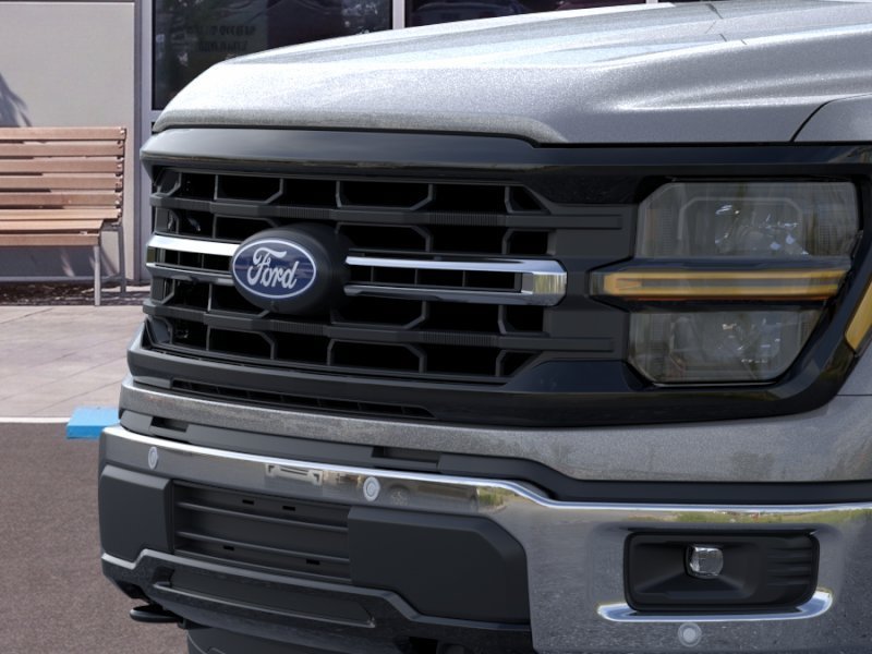 New 2026 Carbonized Gray Metallic Ford XLT image 17