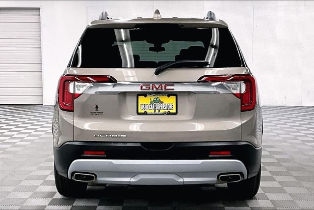 Used 2023 Light Stone Metallic GMC SLE image 5