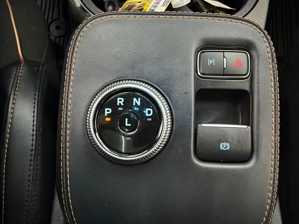 Used 2021 Blue Ford GT image 20