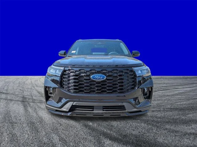 New 2026 Agate Black Metallic Ford ST-Line image 9