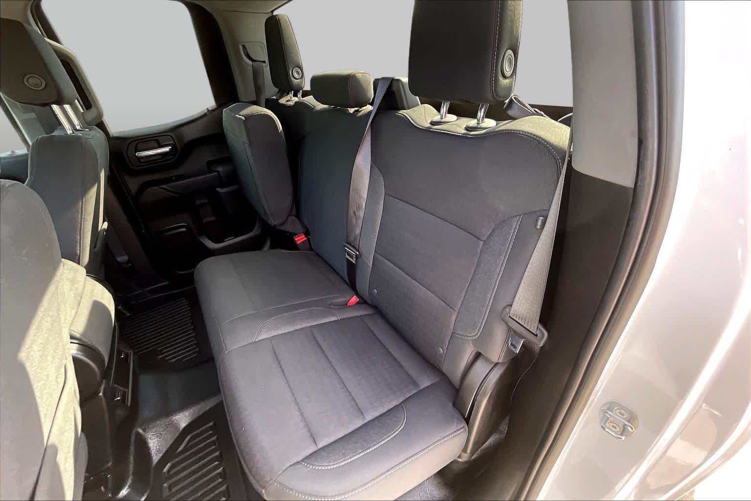 Used 2022 Summit White GMC Pro image 19