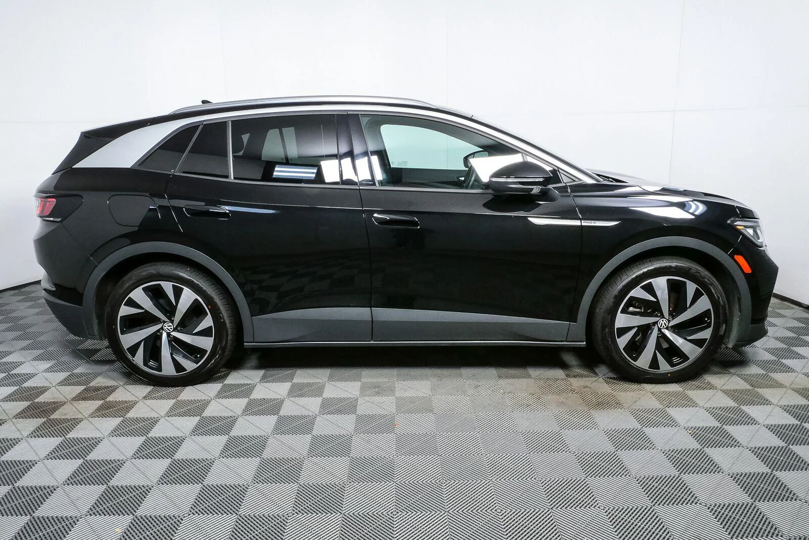 Certified 2022 Volkswagen ID.4 PRO S with VIN WVGKMPE23NP074376 for sale in Atlanta, GA