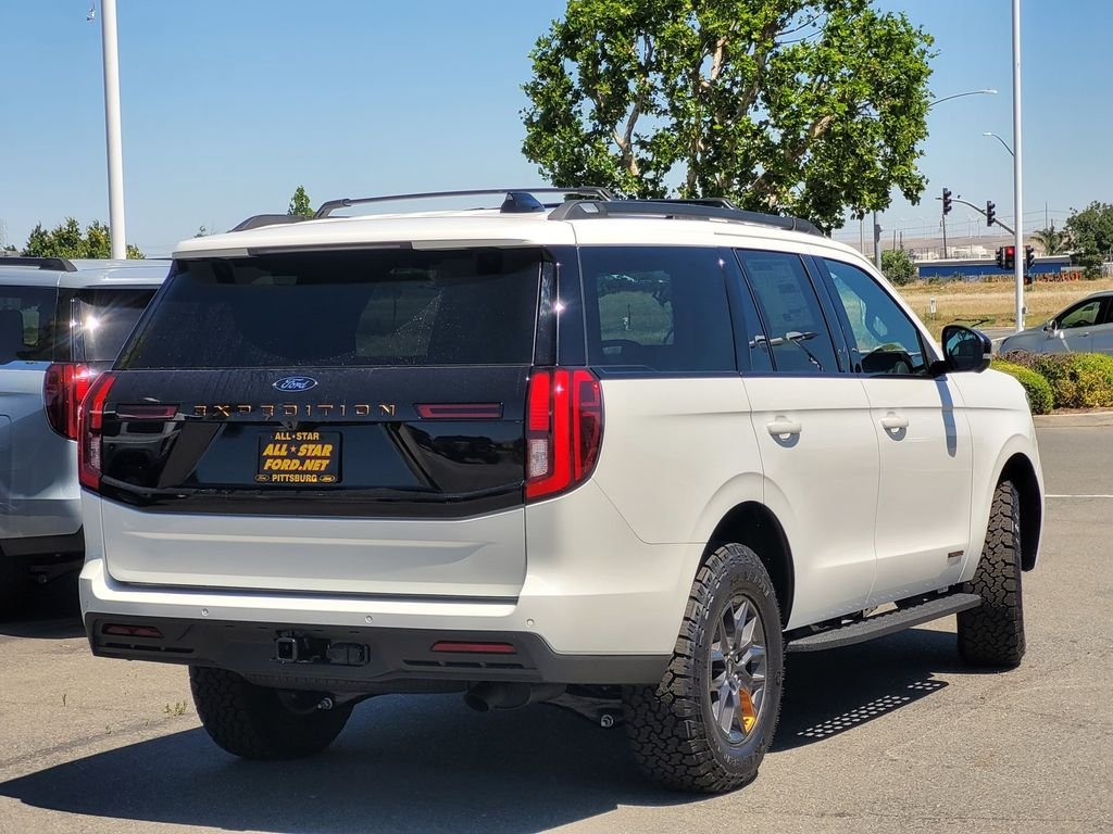 New 2026 White Ford Tremor image 3