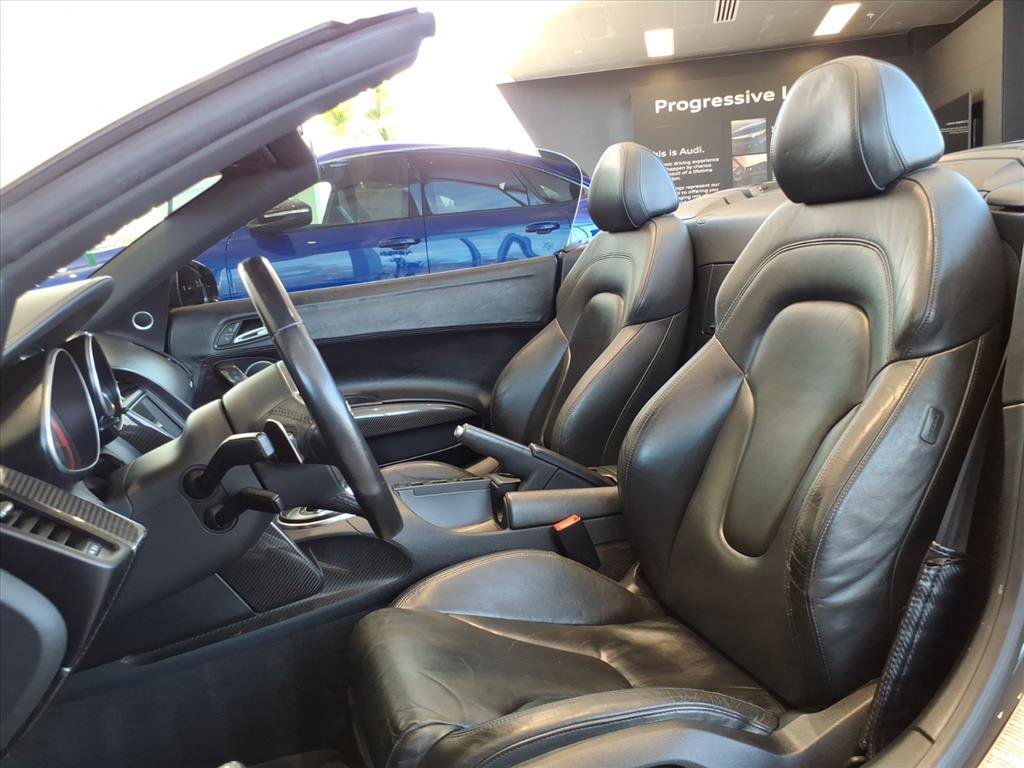 Used 2011 Phantom Black Pearl Effect/Black Roof Audi 5.2L image 9