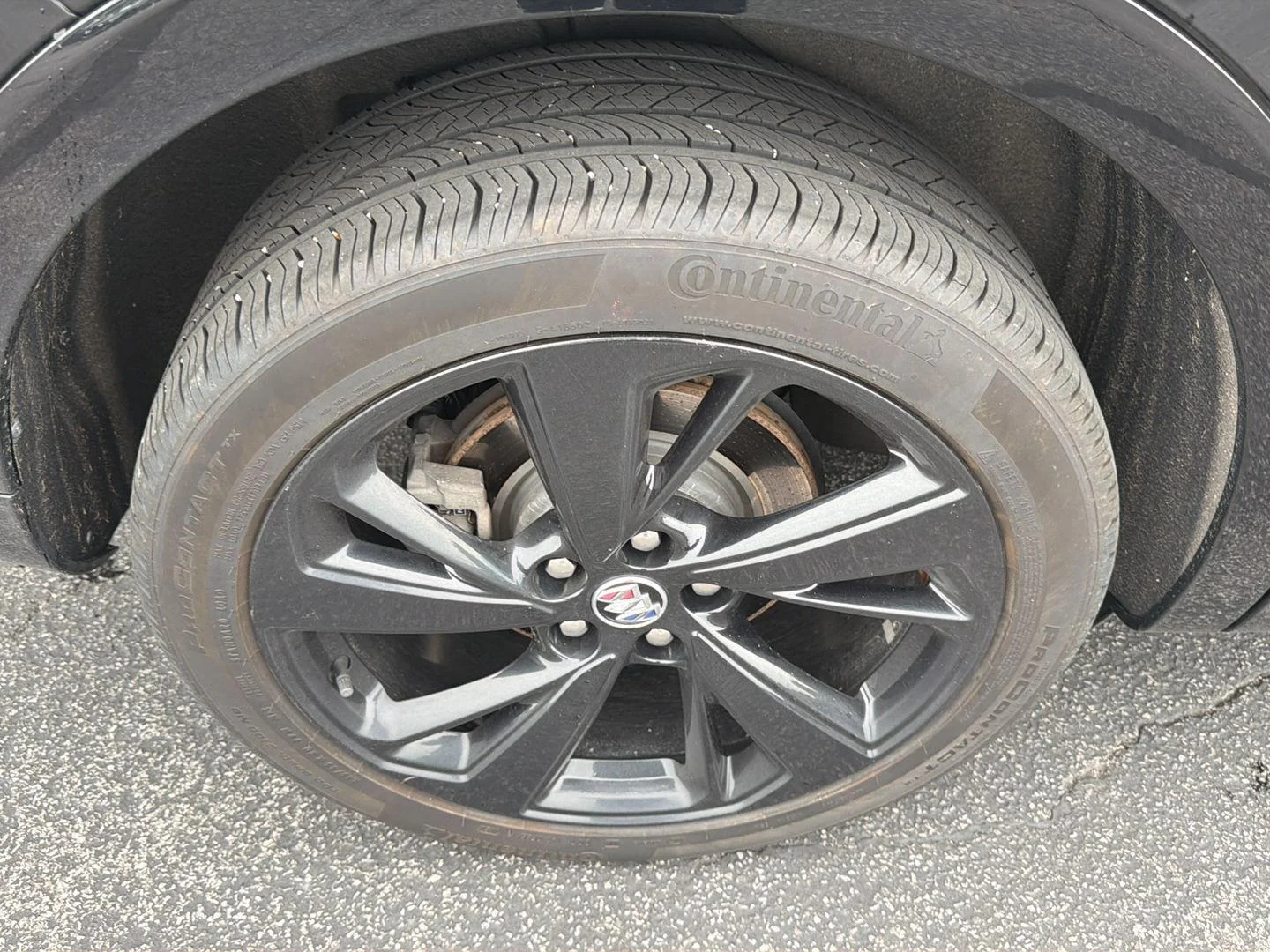 Used 2022 Ebony Twilight Metallic Buick Preferred image 12