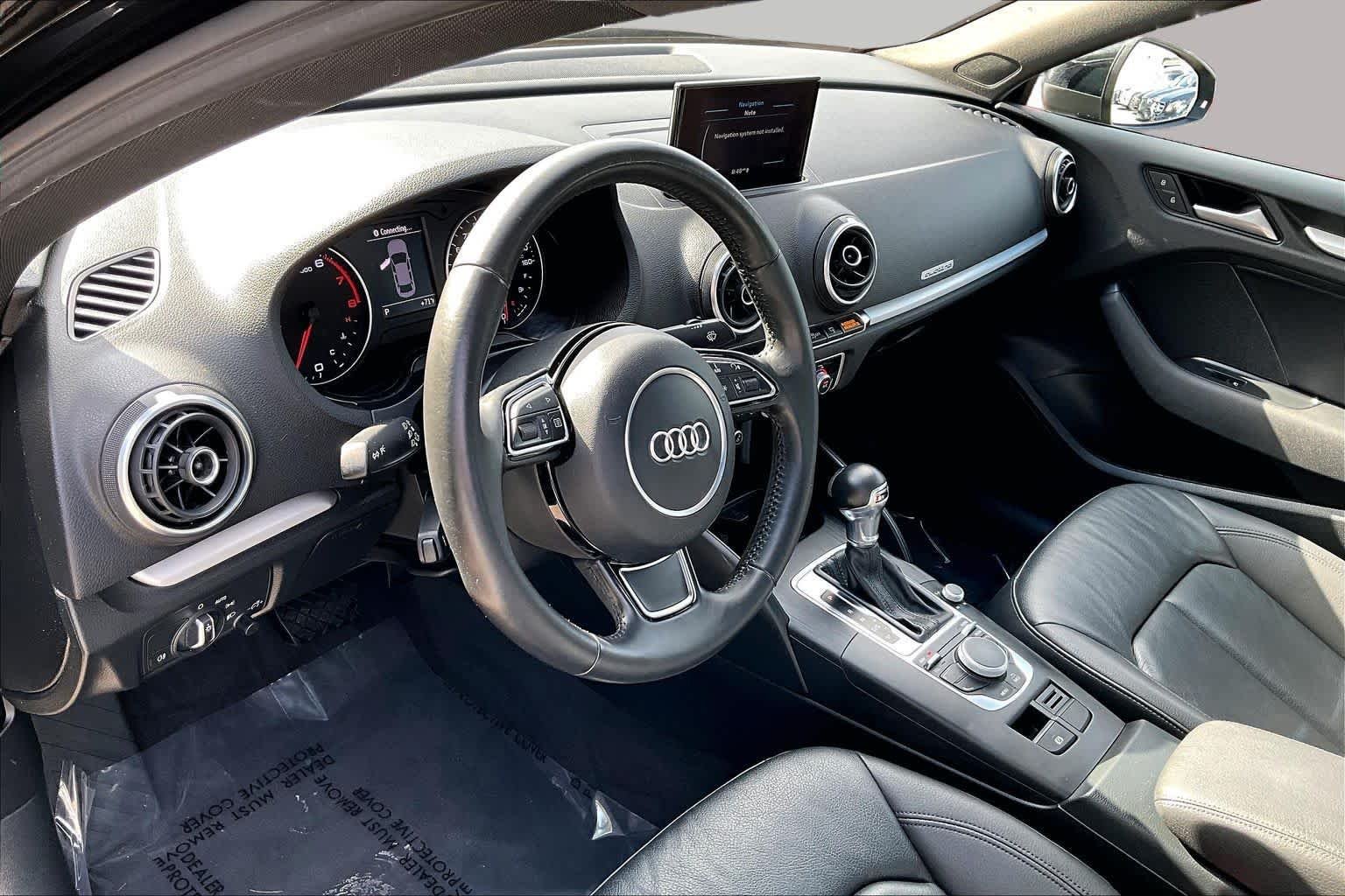 Used 2015 Brilliant Black Audi 2.0T Premium image 18