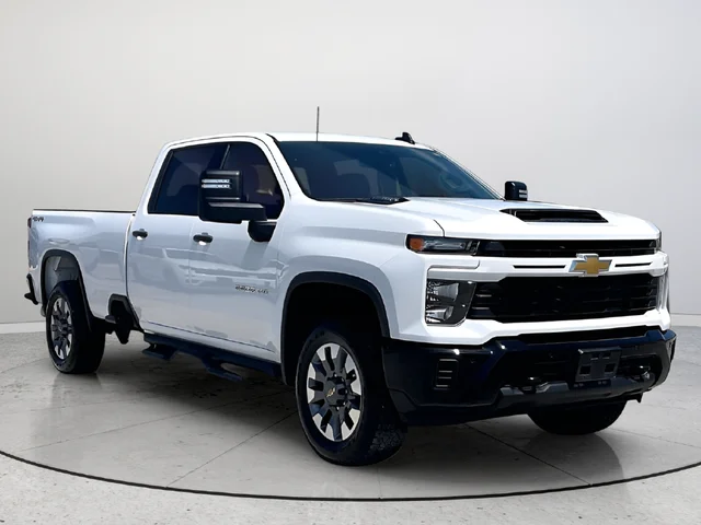 2025 Chevrolet Silverado 2500HD Custom