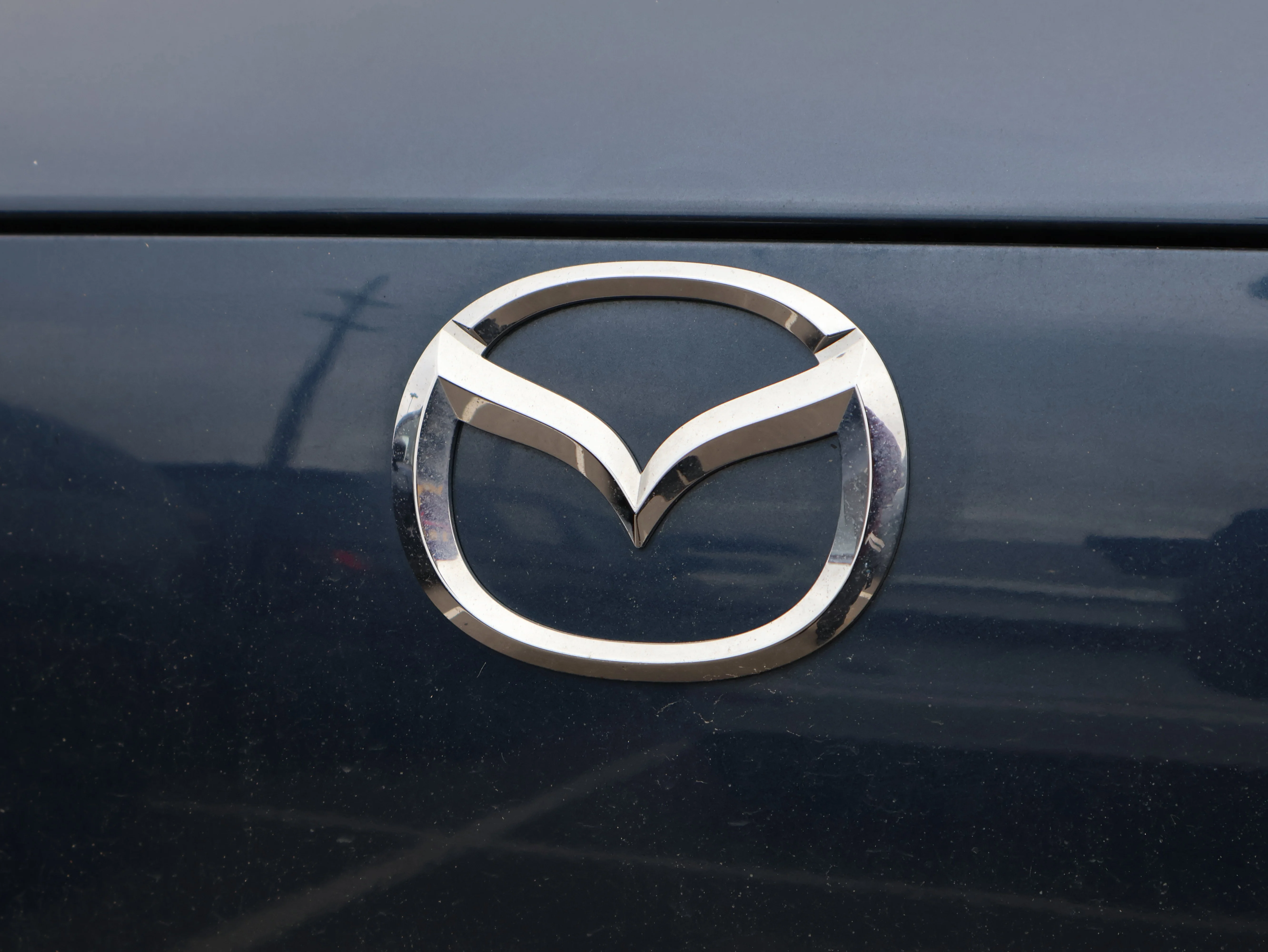 Certified Used 2025 Ingot Blue Metallic Mazda 2.5 Turbo Premium Plus Package image 17