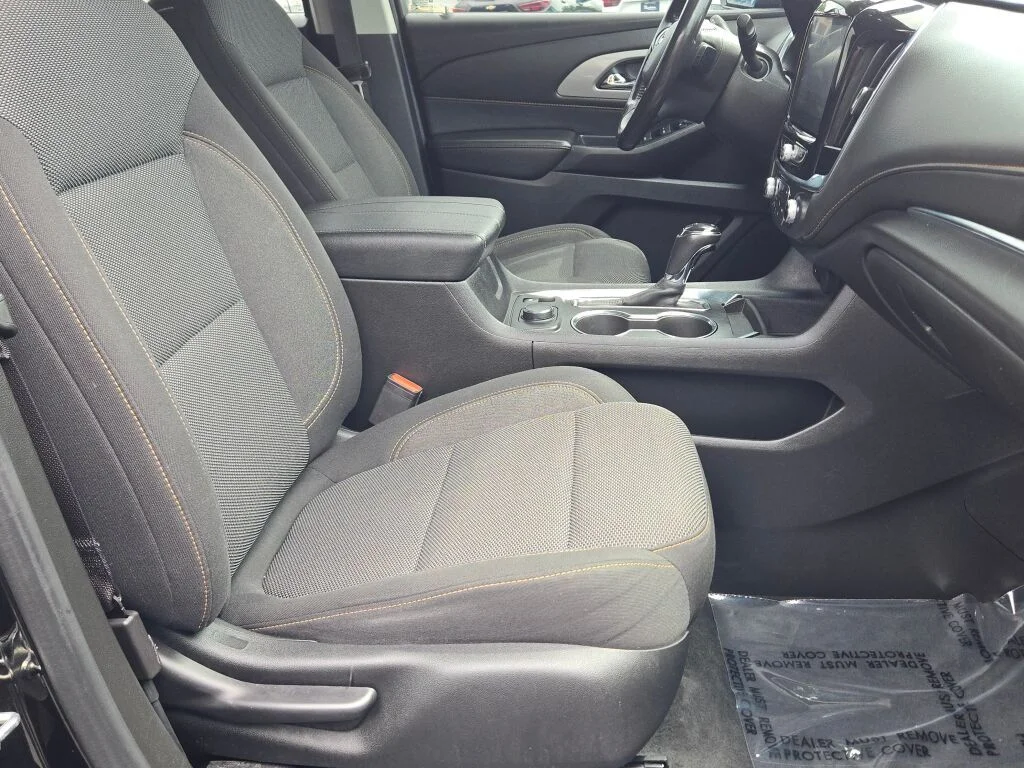Used 2020 Black Chevrolet LT image 6