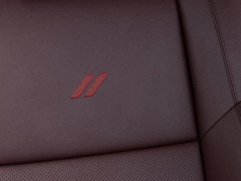New 2027 Pitch-Black Exterior Paint Dodge GT PLUS image 11