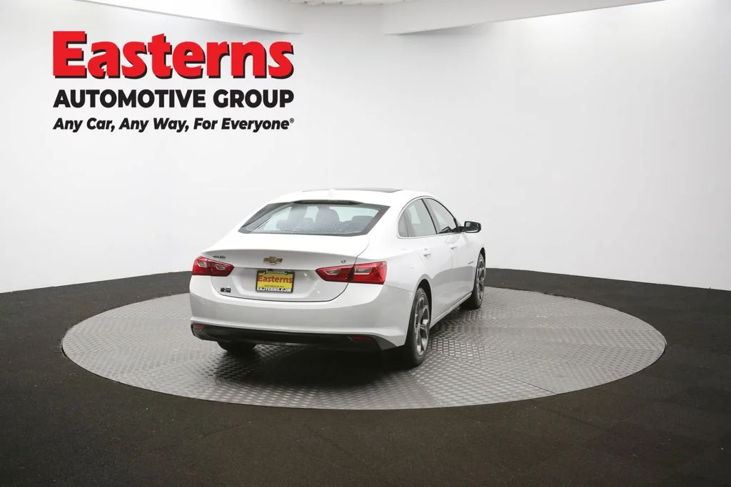 Used 2024 White Chevrolet LT image 39